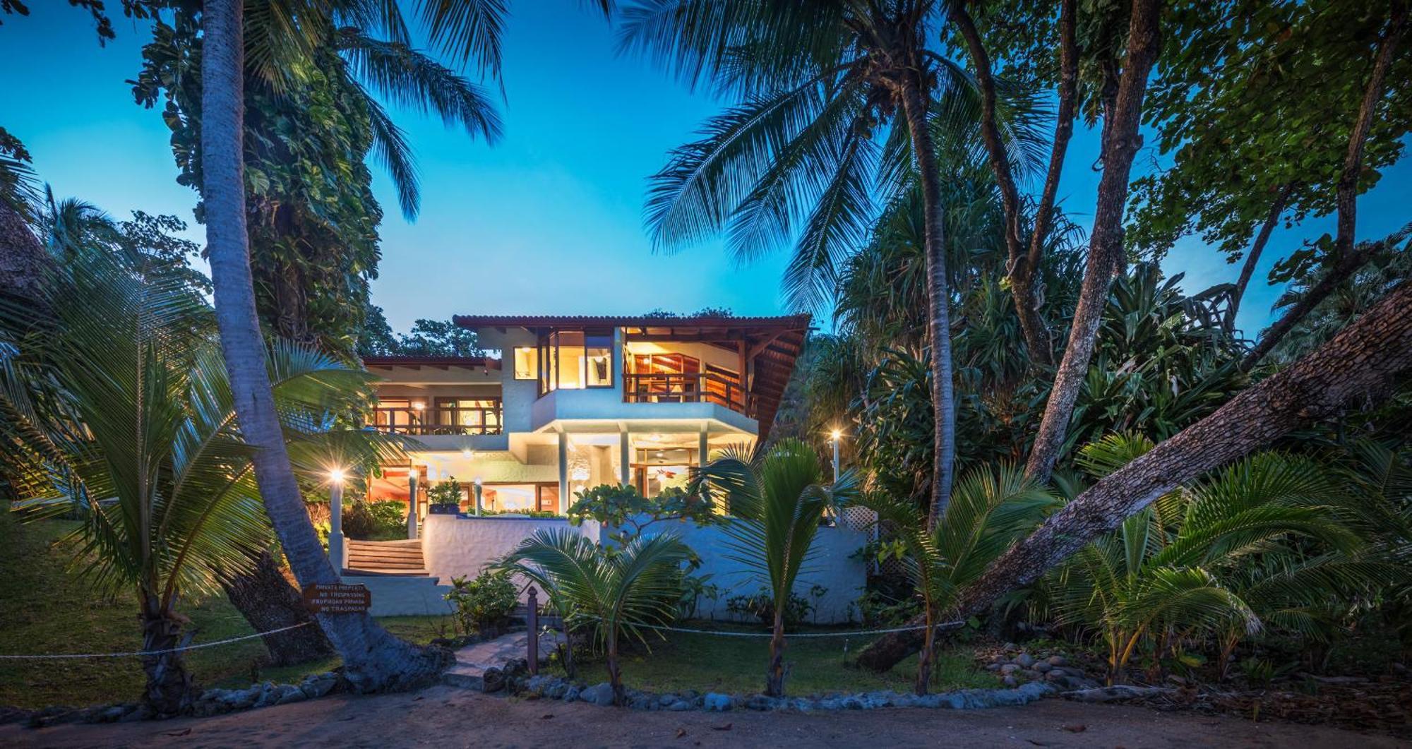 Elegant Costa Rican Villa With Oceanfront Infinity Pool Rio Grande Exterior photo